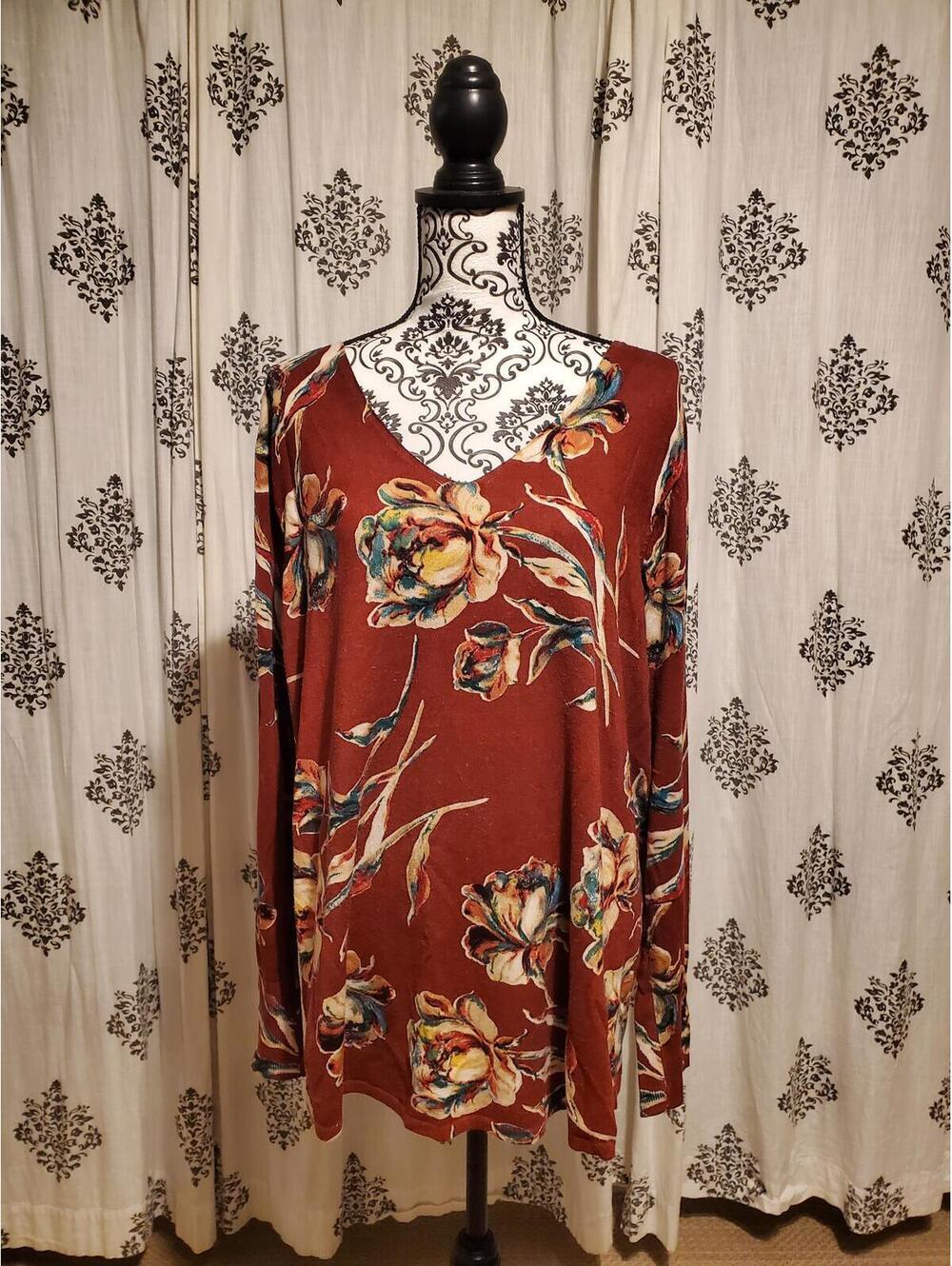 Chico's Floral Rust V-Neck Long Sleeve Top